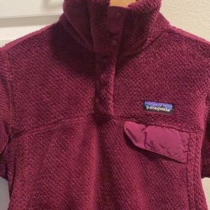 Patagonia pullover. 1/4 button. Size small
